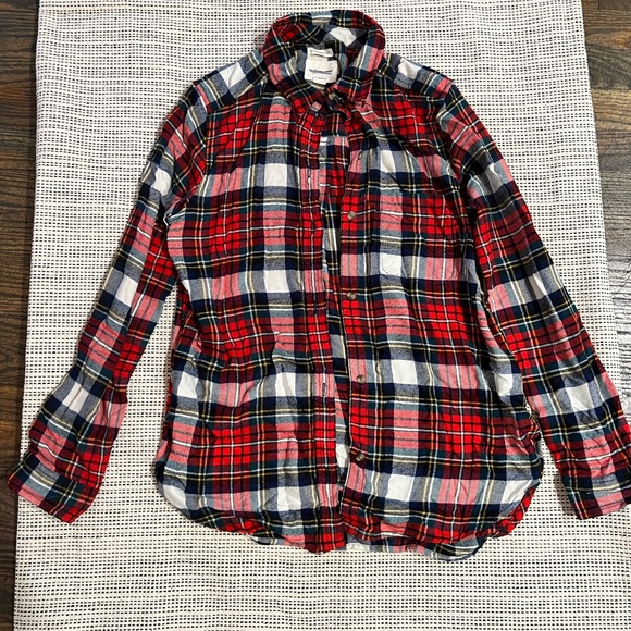 *NWOT* American Eagle Outfitters plaid flannel button down shirt - SMALL - Picture 2 of 2